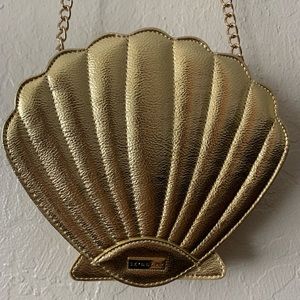 Gold Seashell Purse by Skinny Dip, Like NEW!